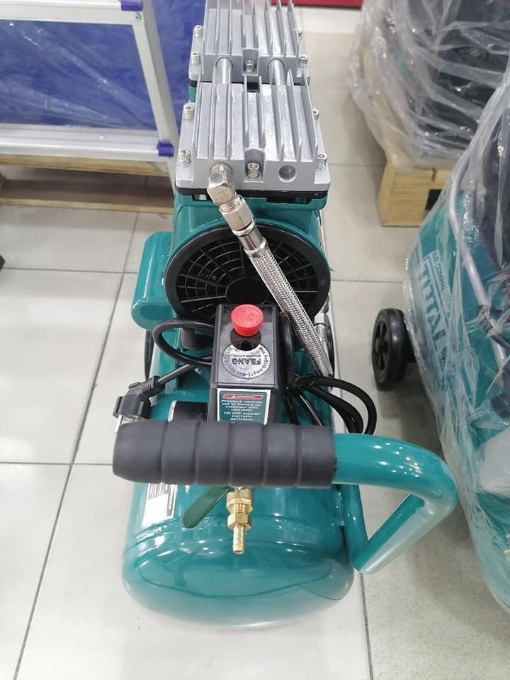 MÁY NÉN KHÍ KHÔNG DẦU 600W(0.8HP) 24L TOTAL TCS1075242 - HÀNG CHÍNH HÃNG