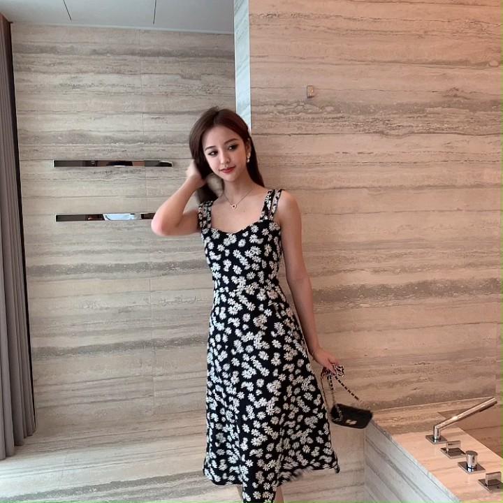 Đầm hoa cúc 2 dây dáng dài ngắn
