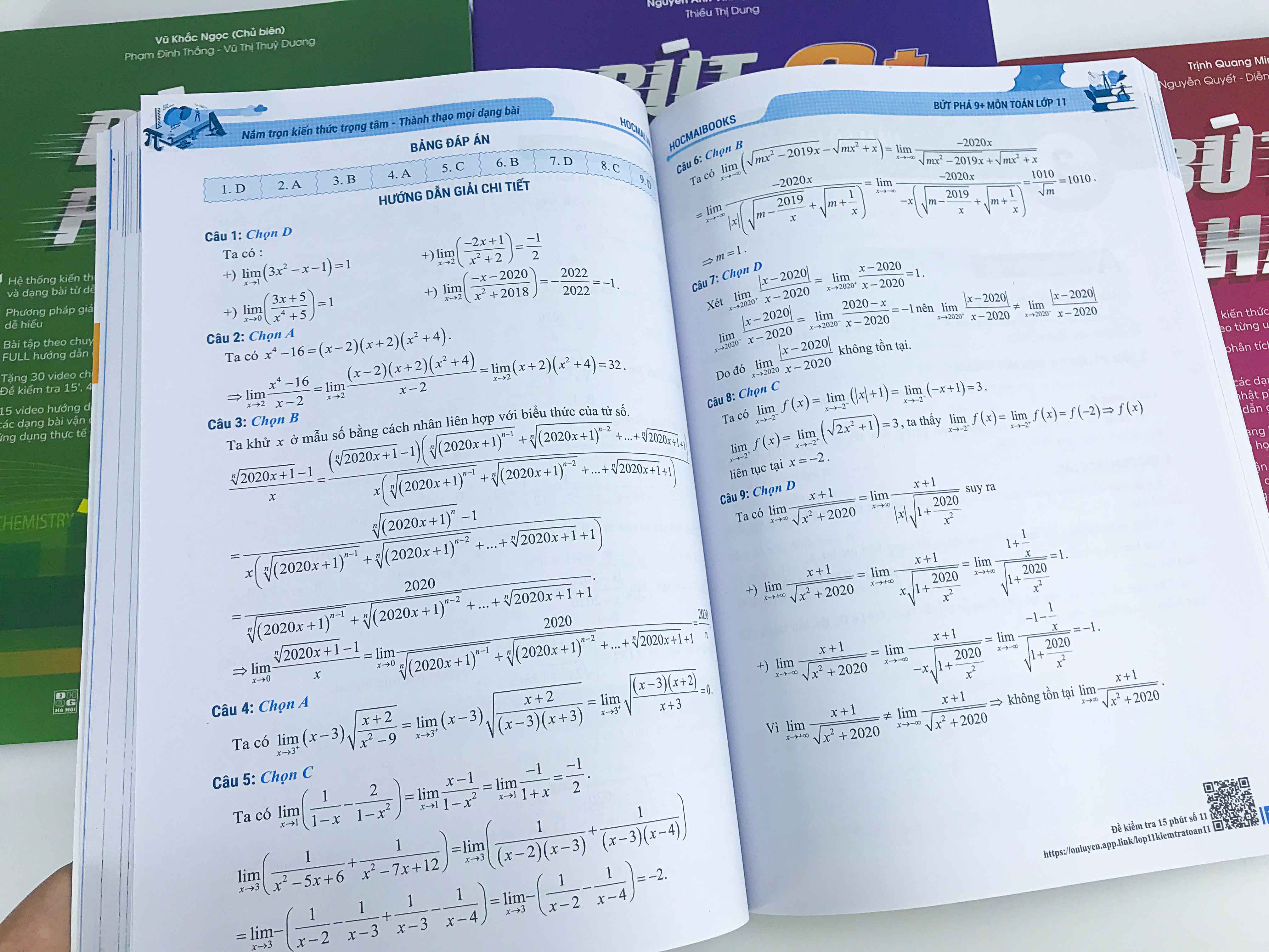 Bứt Phá 9+ Lớp 11 (Chọn 4 Môn: Toán, Lí, Hoá, Tiếng Anh) - BẢN QUYỀN