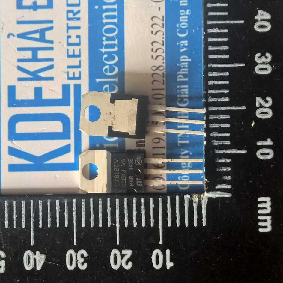 IC nguồn LM7812 7812 1.5A 12V TO-220 KDE1586