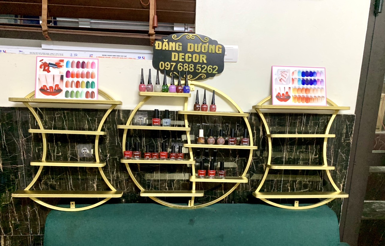 Kệ để sơn Nail TRÒN - khuyết phong cách Hàn Quốc - Mẫu mới hiện đại