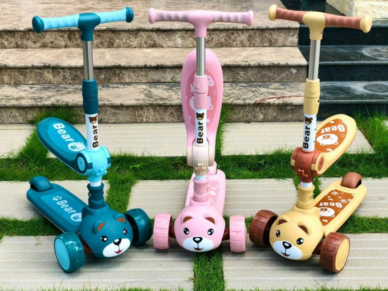 Xe scooter cho bé, Xe trượt Scooter cho bé, trẻ em cao cấp có đèn, khung chắc chắn