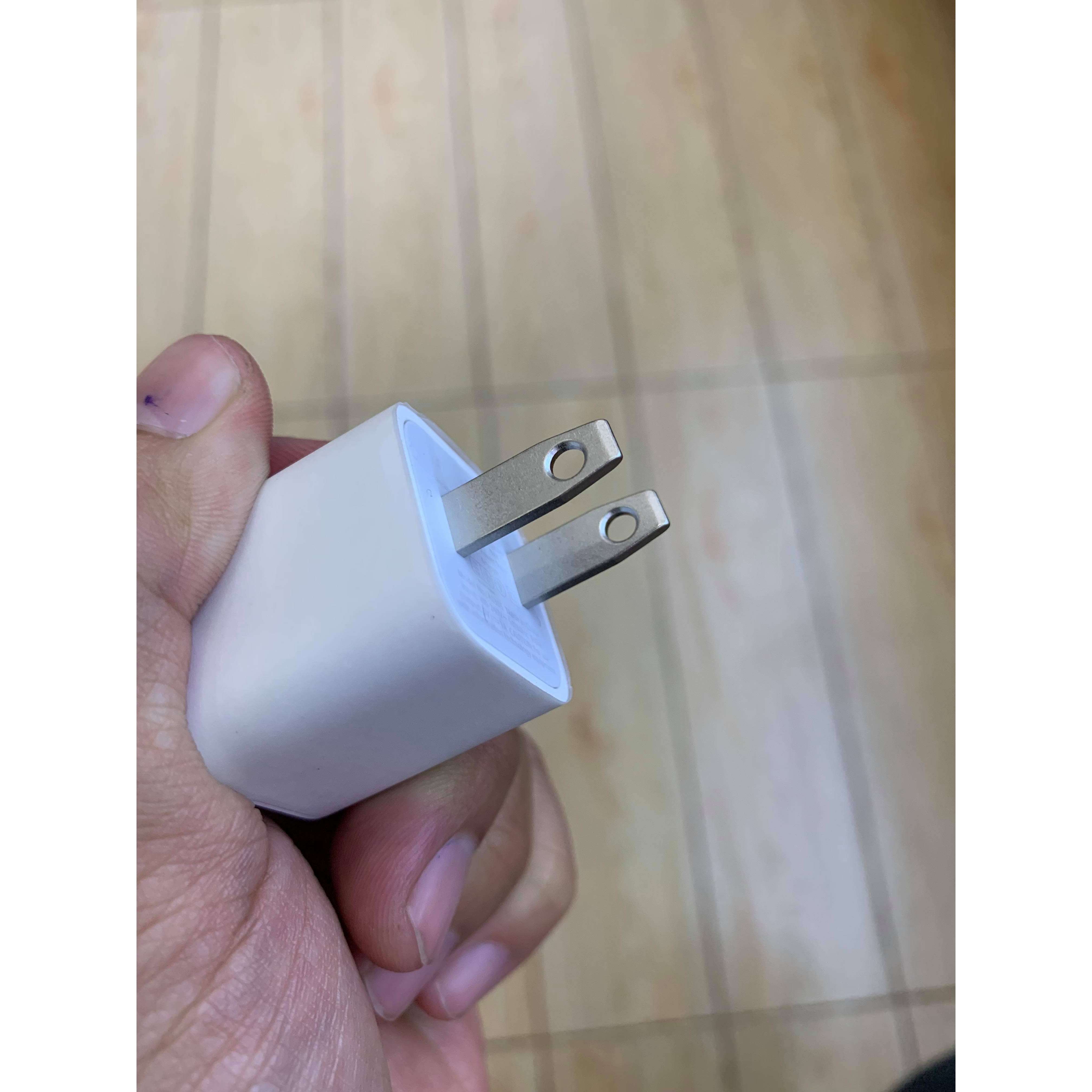 Adapter củ sạc iPhone Zin loại vuông 5V-1A