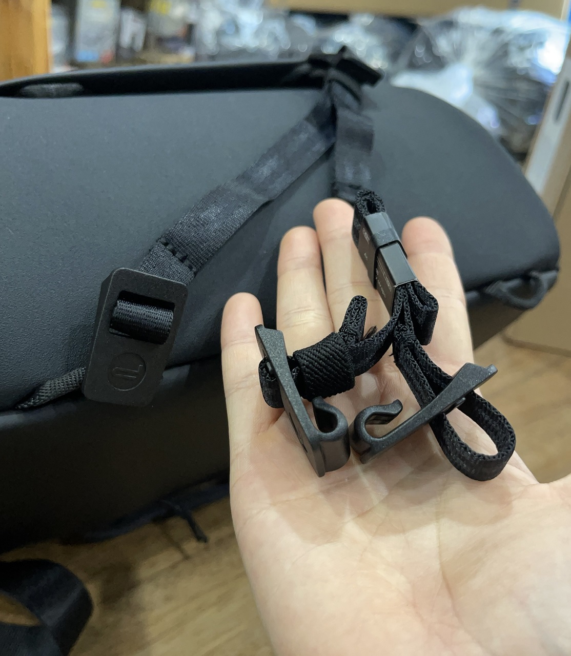 Túi máy ảnh PGYTECH OneGo Shoulder Bag 6L - Hàng chính hãng