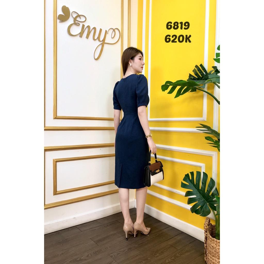 Đầm EMY EM6819 Body Cổ Tròn Phối Hạt