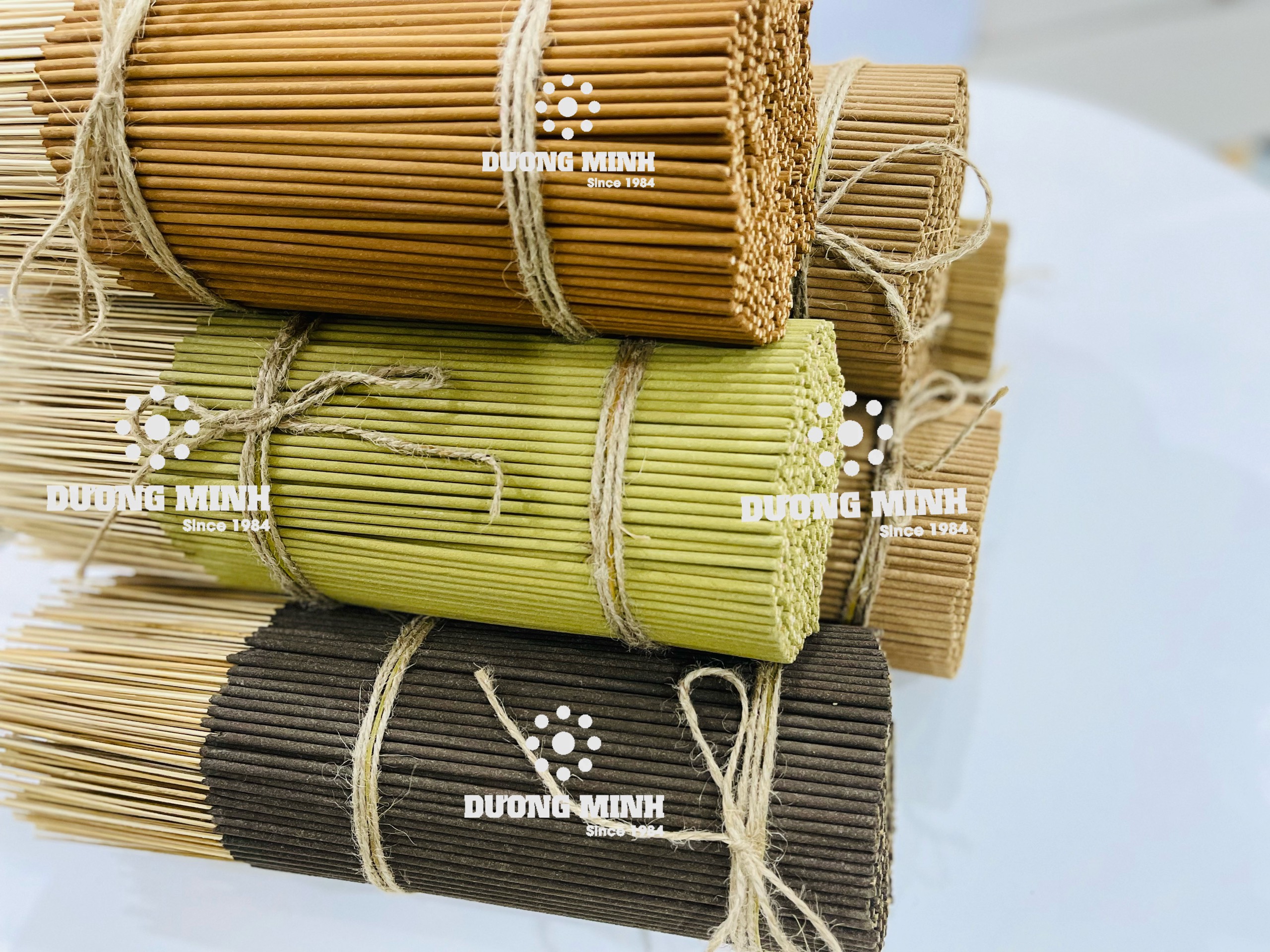 Nhang bó 1kg nhang sạch Dương Minh 100% thành phần tự nhiên nhang cây thơm từ cây lá an toàn không hoá chất