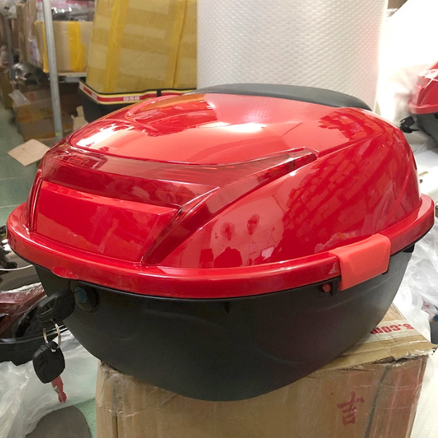 Thùng Đựng Đồ Gắn Đuôi Xe Máy TD28L