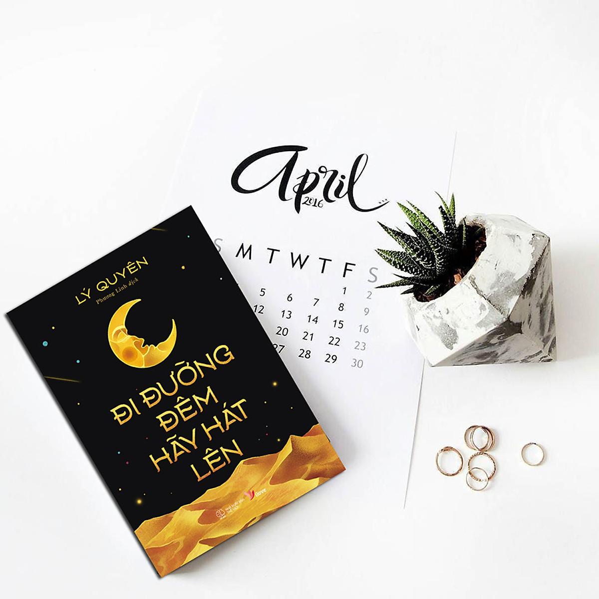 Đi Đường Đêm Hãy Hát Lên - Bản Quyền