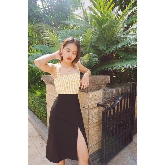 Chân váy đen dài xẻ chữ A Split Skirt