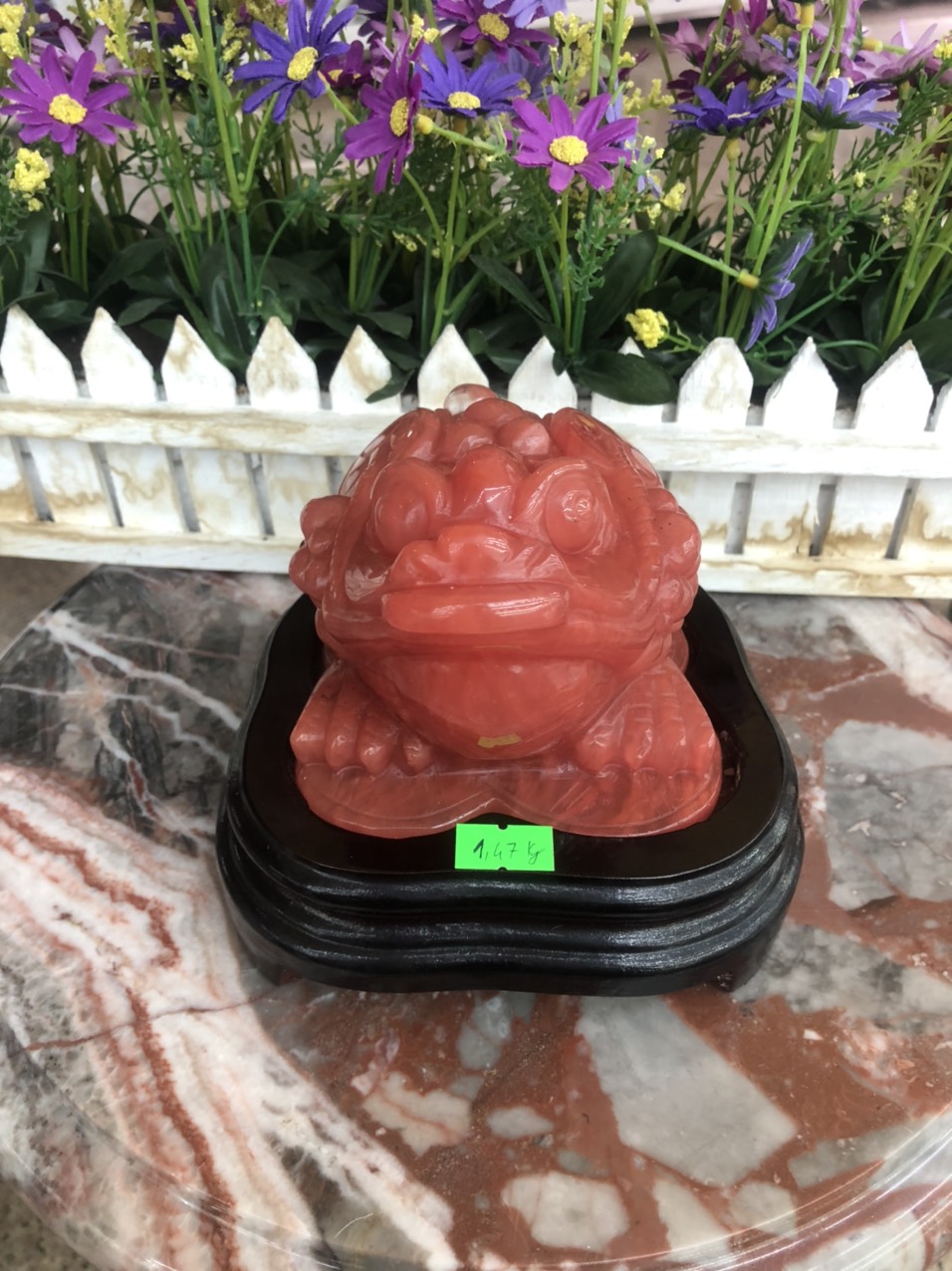 Tượng Cóc Ba Chân, Cóc Ngậm Tiền, Thiềm Thừ phong thủy chiêu tài lộc đá núi lửa Obsidian đỏ - Nặng 1,47 kg