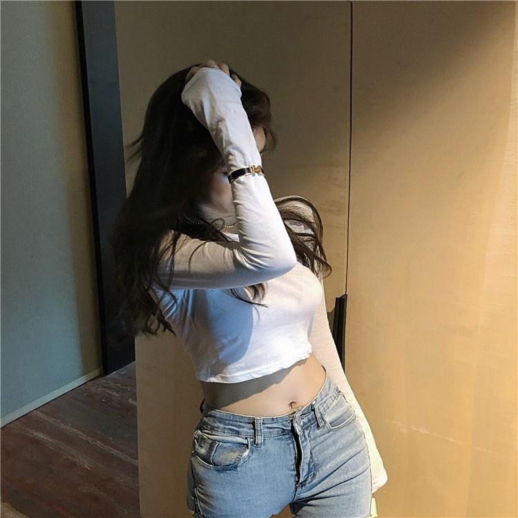 Áo Croptop Tay Dài Đan Lưng