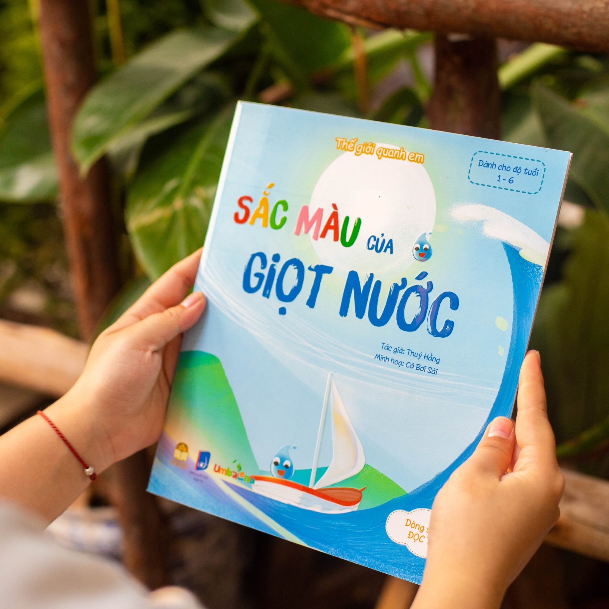 Combo 2 Cuốn THẾ GIỚI QUANH EM (Mưa Nắng Nắng Mưa &amp; Sắc Màu Của Giọt Nước) - Sách Truyện Khám Phá Khoa Học (Tặng Kèm Sticker - Dành Cho Bé 1-3 4-6 Tuổi)