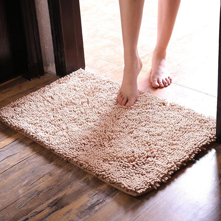 Thảm lau chân san hô size to 40 x 60cm giao màu ngẫu nhiên