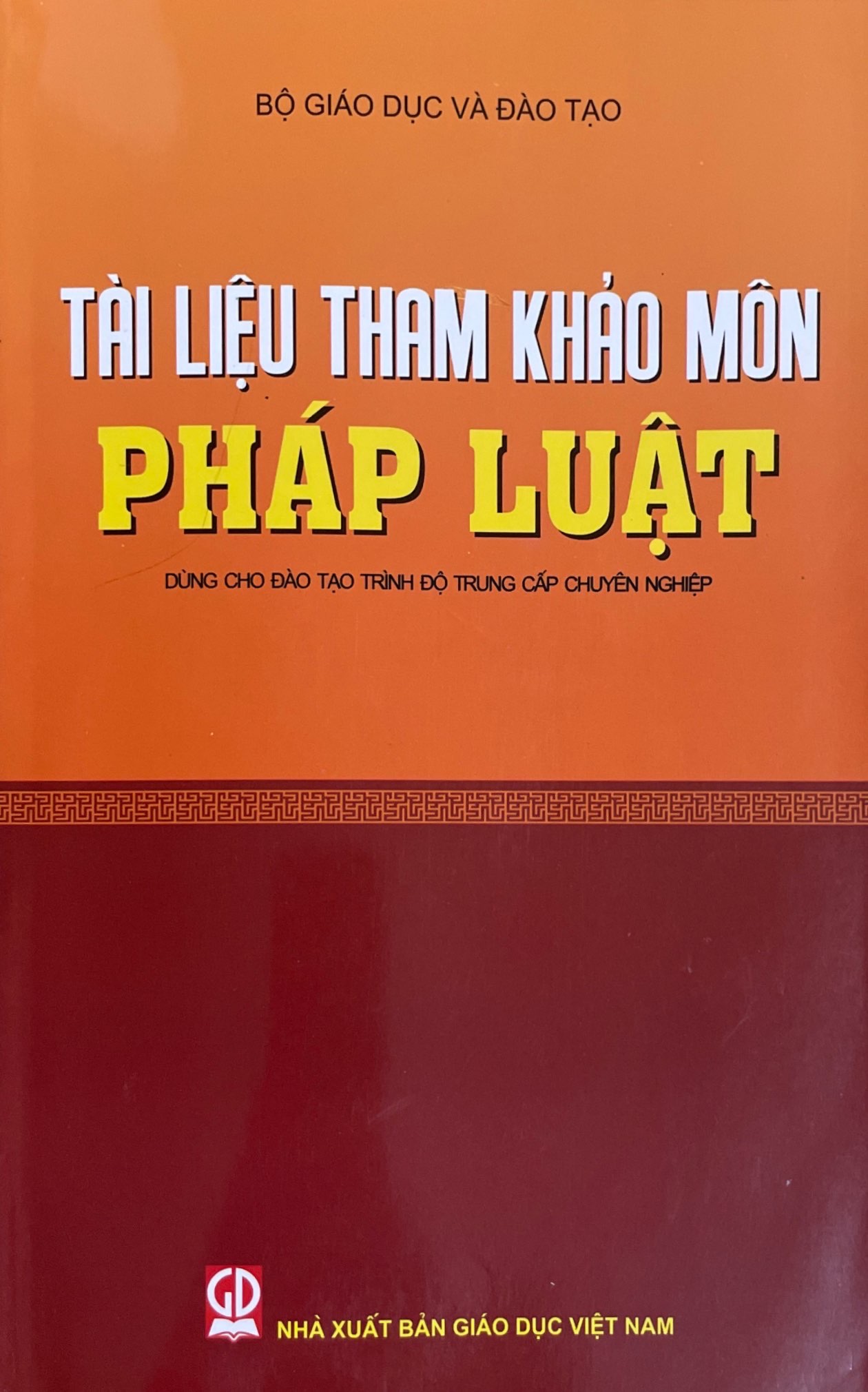 Hình ảnh Tài liệu thảm khảo môn pháp luật dùng cho đào tạo trình độ trung cấp chuyên nghiệp