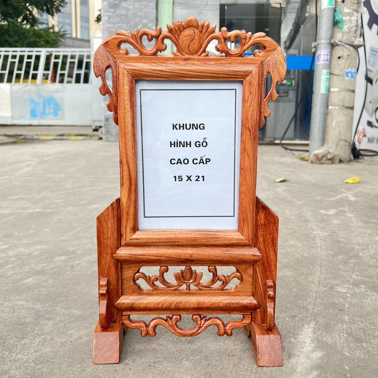 Khung ảnh thờ gia tiên để ảnh 15cmx21cm bằng gỗ hương