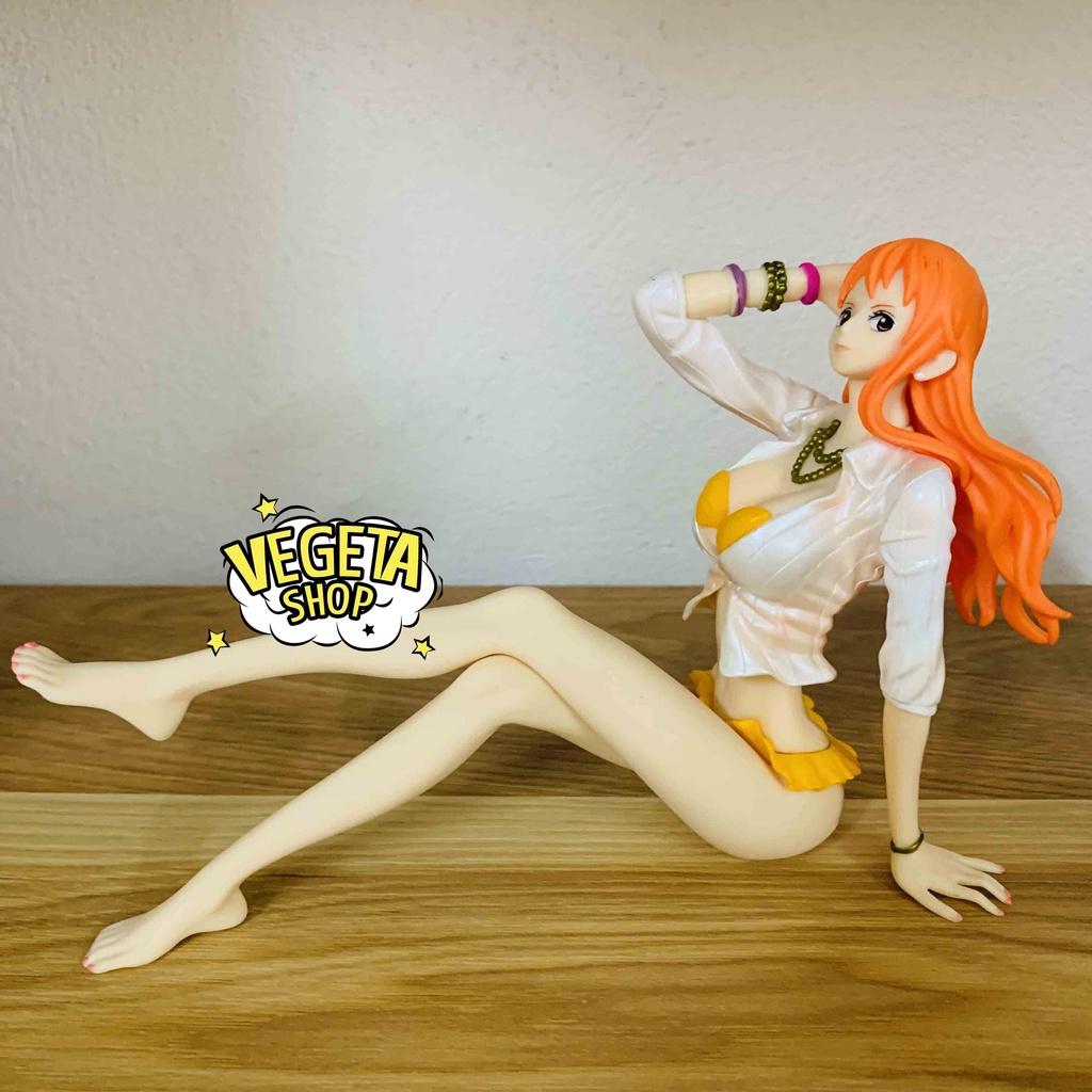 Mô hình One Piece - Nami ngồi sexy quyến rũ xinh đẹp dễ thương tạo dáng bãi biển - Ngang 19cm Cao 11cm