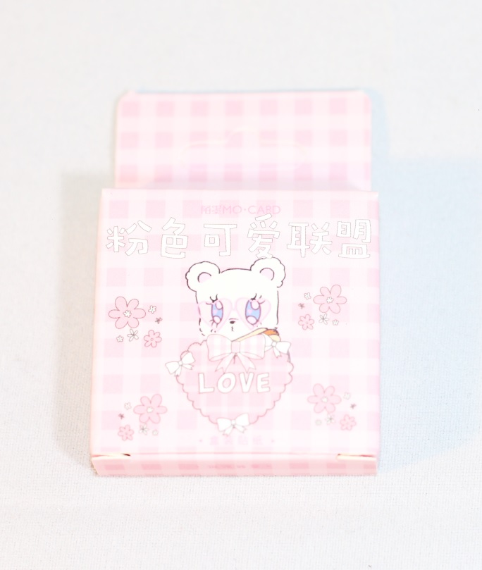 Hộp 46 Miếng Dán Sticker Trang Trí Gấu Ôm Tim