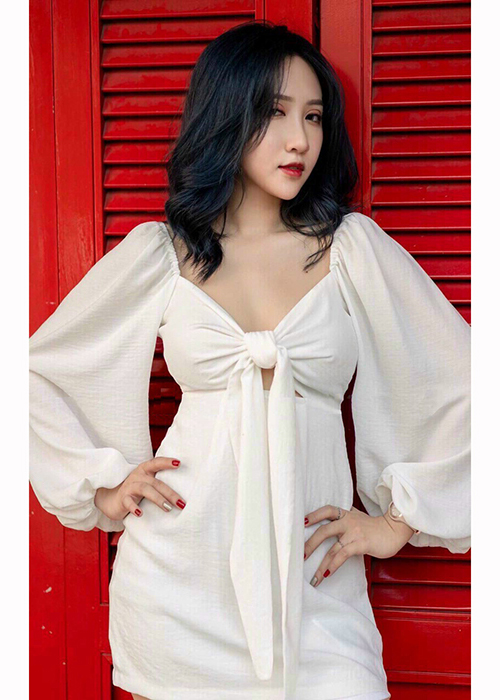 Đầm Lụa Thắt Nơ Ngực Thời Trang