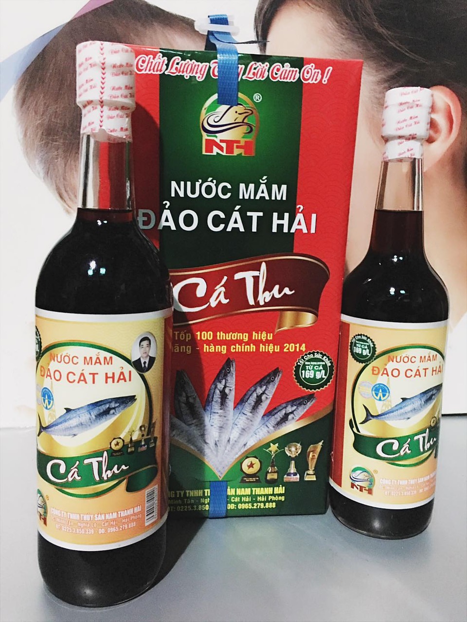 Hộp 4 chai Nước mắm cá thu Đỏ ngon, độ đạm cao, hàng chất lượng, dung tích 650ml/chai