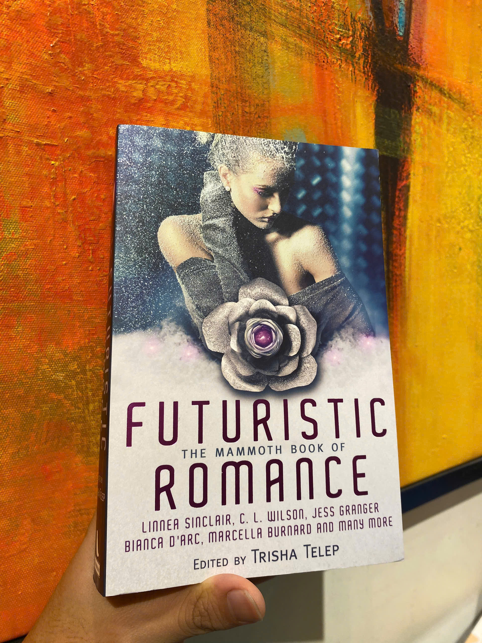 Sách - The Mammoth Book of Futuristic Romance by Trisha Telep/ Romance, Science Fiction English Book
