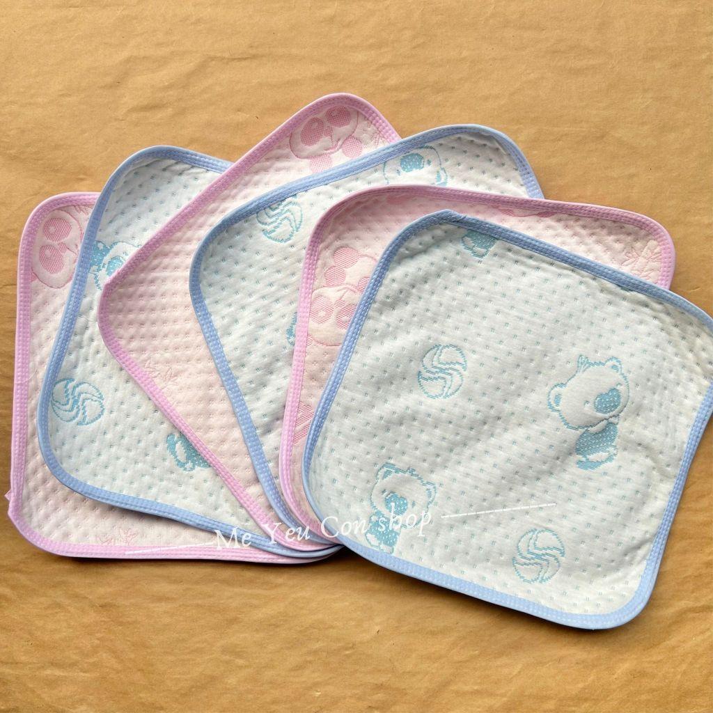 Miếng Lót Chống Thấm 4 Lớp Bề Mặt Cotton Thấm Hút, Mềm Mại Cho Bé - KT 30x30cm / 50x70cm - 30x30cm