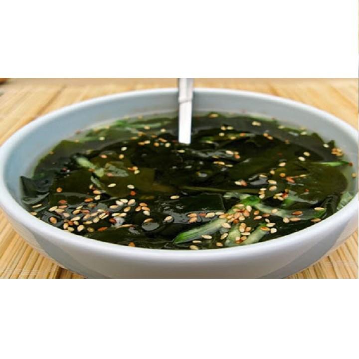 Rong biển nấu canh Hàn Quốc