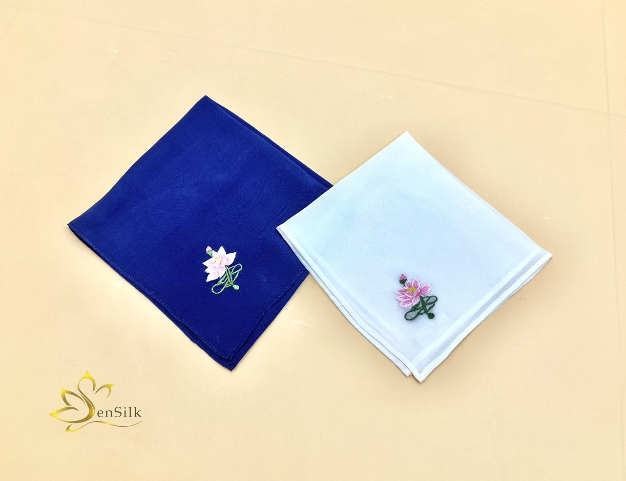 Handkerchief Hand Embroidery 100% Silk - SET 2 CÁI Khăn Tay Thêu SenSilk 35x35cm - Quà Tặng Handmade - Khăn Lụa Tơ Tằm Việt Nam