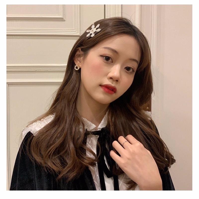 Kẹp tóc hình bông tuyết