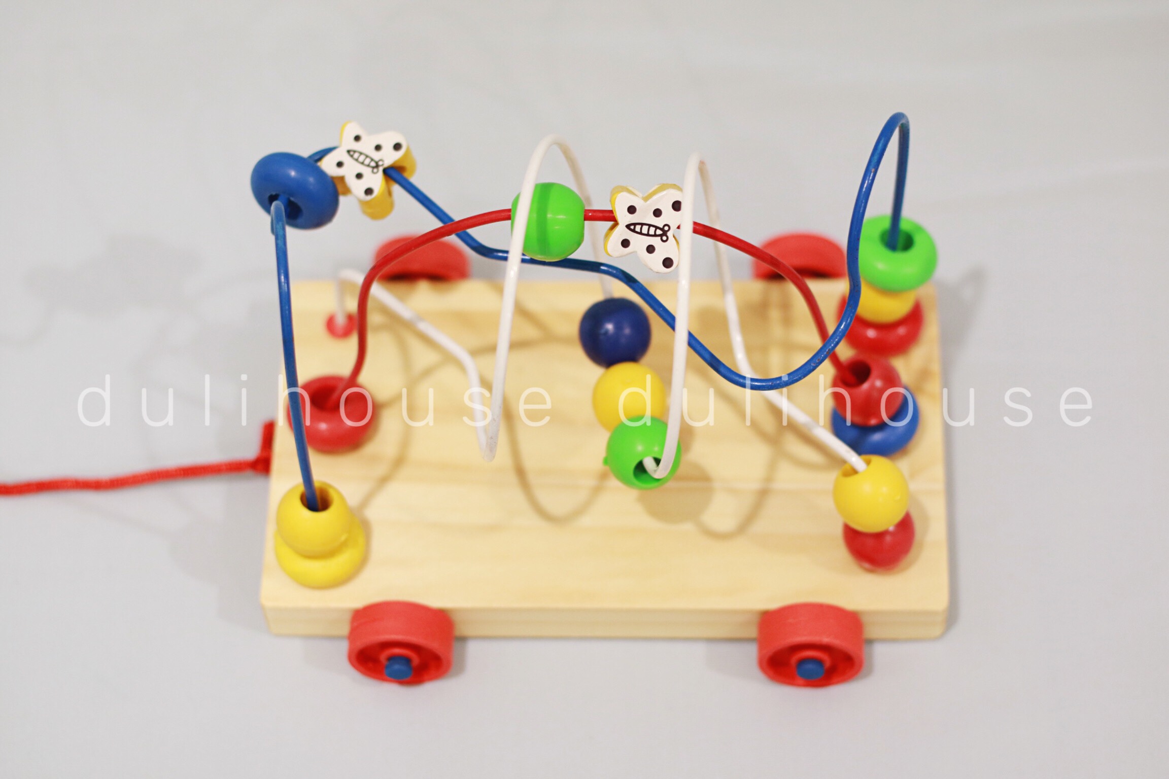 Đồ chơi Gỗ xe luồn hạt loại nhỏ - Giúp bé làm quen màu sắc cơ bản, phát triển tư duy sáng tạo, tăng cường vận động