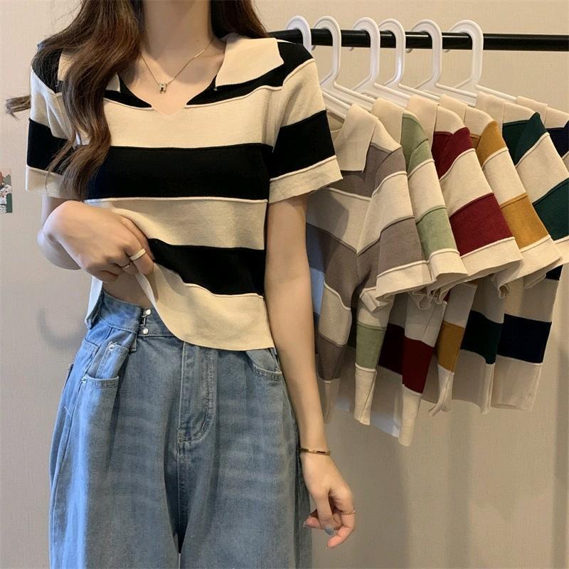 Áo len Montoghi dệt kim CỔ BẺ CHỮ V sọc BẢN TO tay ngắn phong cách Hàn Quốc xinh xắn