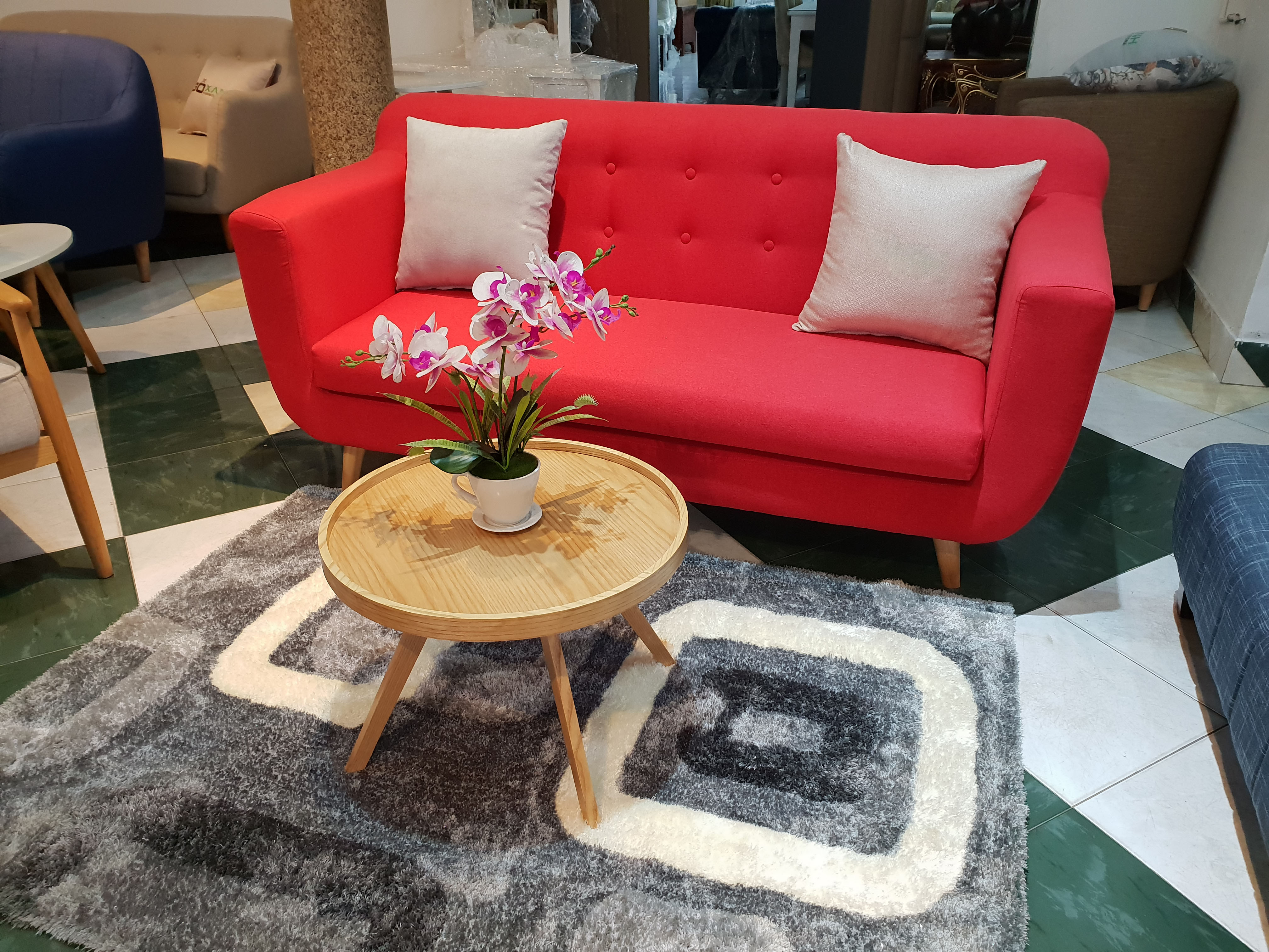 Ghế Sofa Băng Vải Nỉ Màu Hồng + Bàn Tròn _ Phong Cách Trẻ Trung _ 3 Chổ Ngồi _ Size 1800