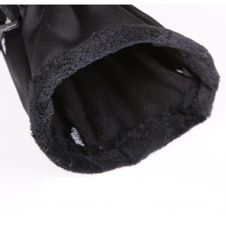 Găng tay không thấm nước