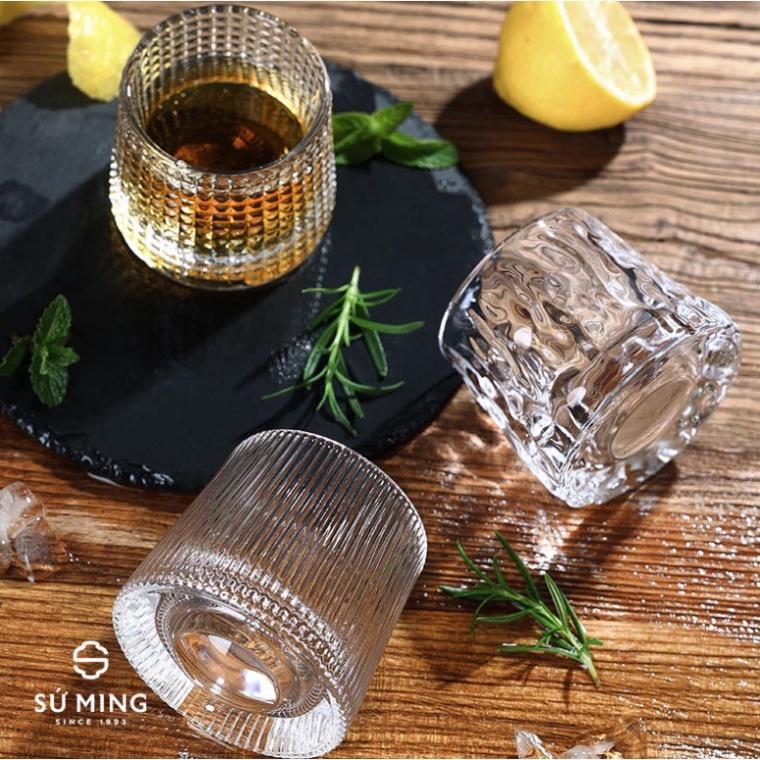 Cốc Thuỷ Tinh Uống Whisky Cao Cấp, Xoay 360 Độ , vật decor thông minh , đồ gia dụng nhà hàng thông minh