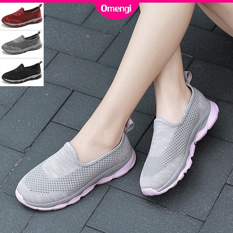 Giày Sneaker Thể Thao Nữ Màu Đen