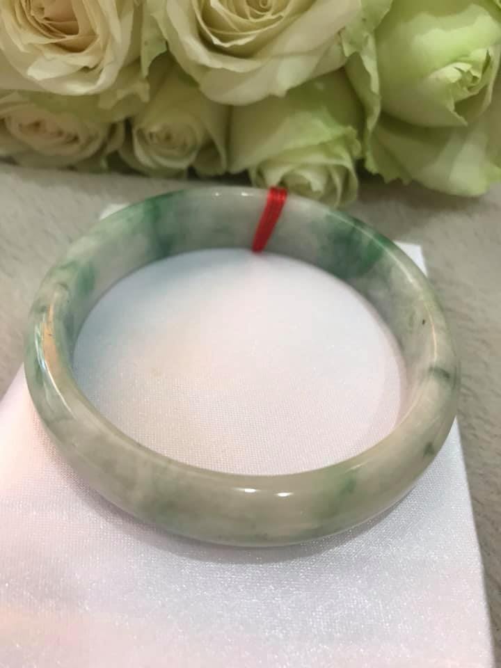 VÒNG NAM ĐÁ CẨM THẠCH TỰ NHIÊN  BẢN HẸ LÝ A SỊN 61MM CAO 13,9MM MÀU TRẮNG TRONG XANH LÁ VÂN NAM 70KG TỚI 85KG