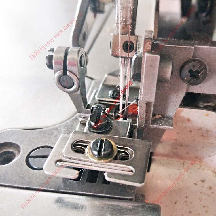 Chân vịt chạy thun máy vắt sổ 4 ống có điều chỉnh > Chân vịt căng thun máy vắt sổ