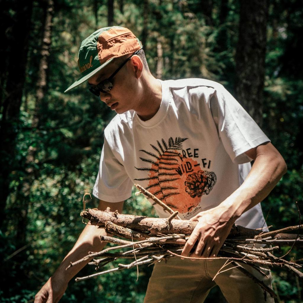 Salaxsaler Áo thun FREE WILD - FI T-Shirt