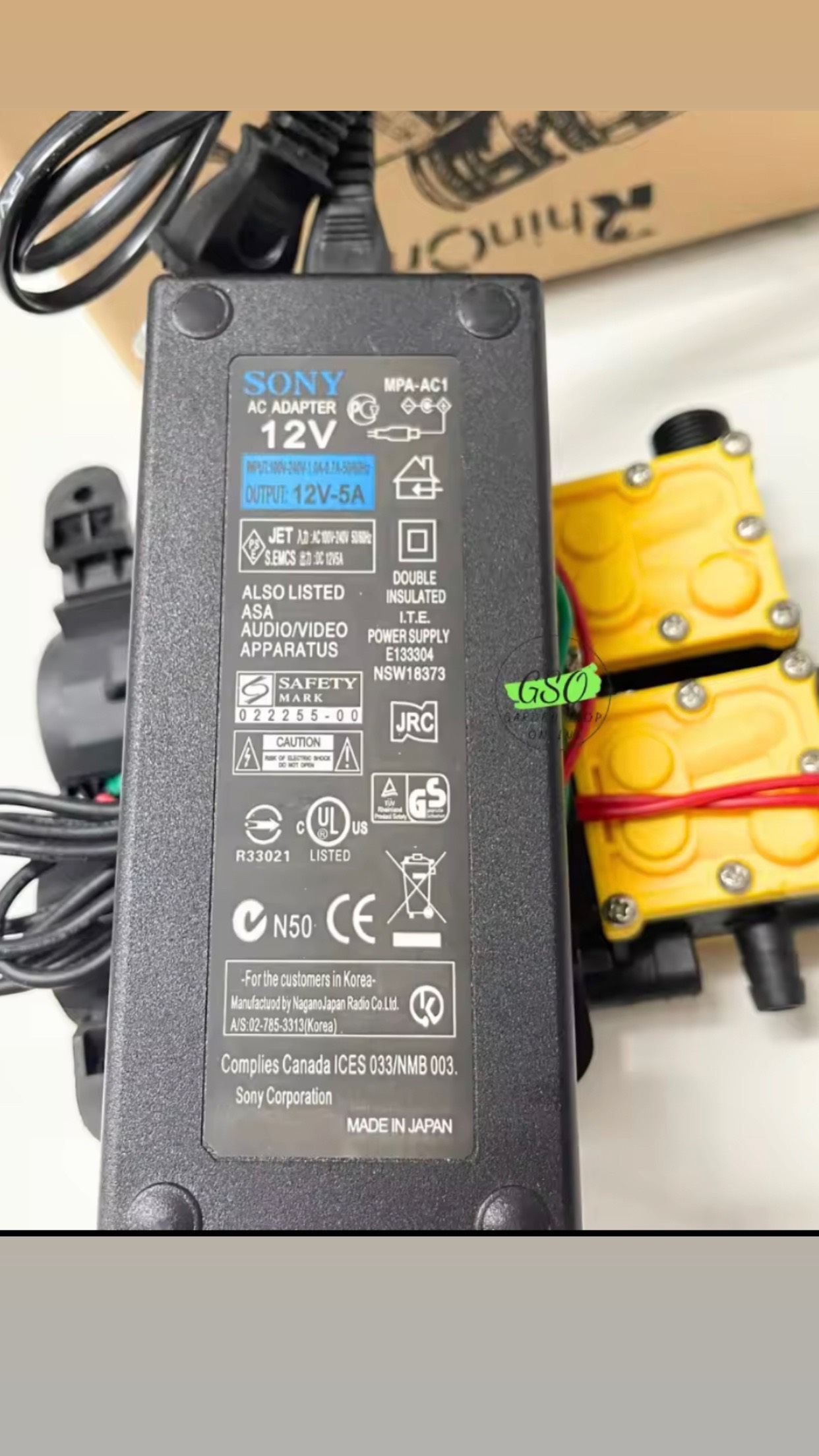 Máy bơm đôi tăng áp 12v kèm nguồn 12v + tặng khớp nối ren đồng 17x18 trị giá 30k. Dùng phun thuốc, phun sương, tưới cây - Bảo hành máy bơm