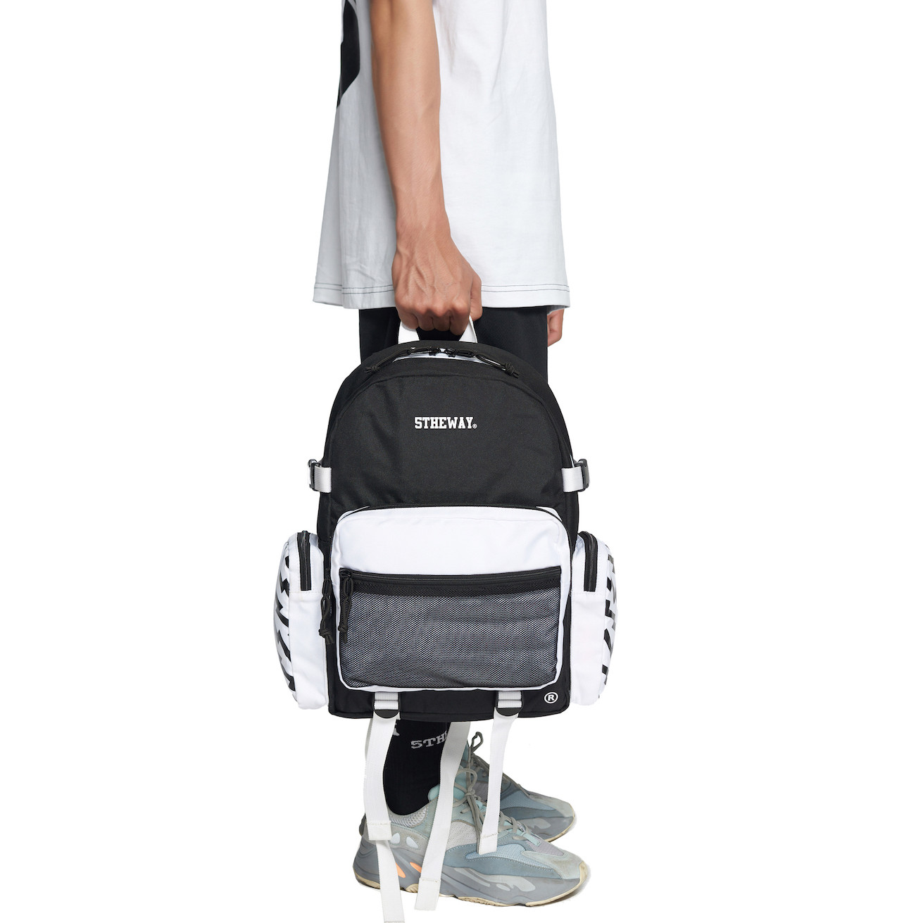 5THEWAY /oreo/ ROCKET BACKPACK in BLACK/WHITE aka Balo Đen Trắng