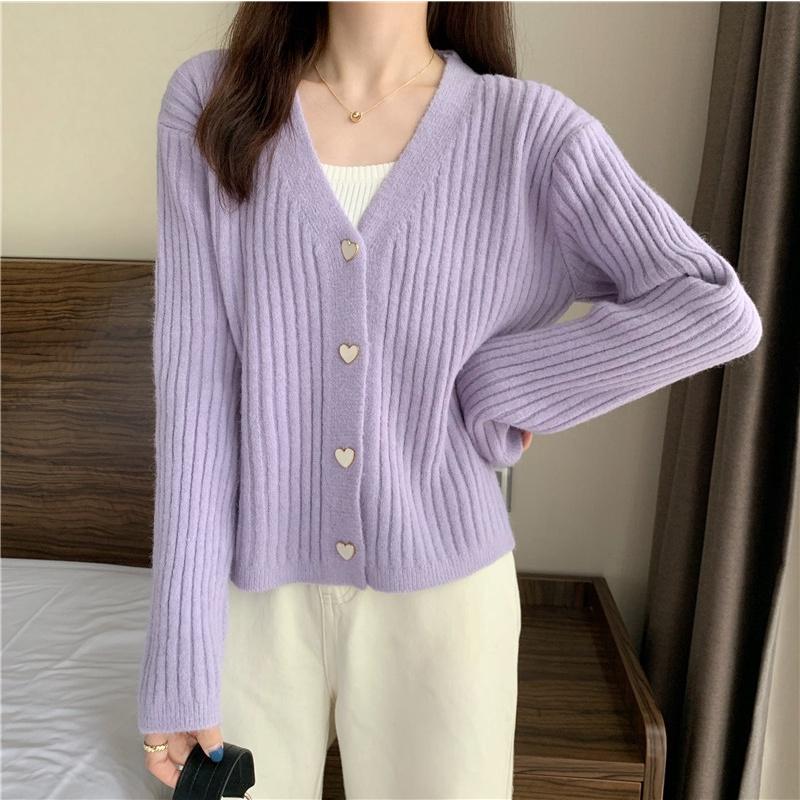 Áo khoác cardigan len nữ loại dày phong cách trẻ trung kết hợp cùng váy xinh xắn