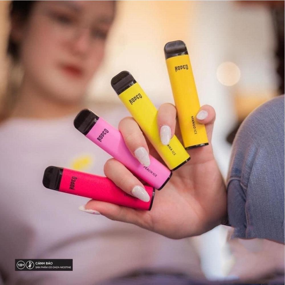 Thuốc khói lá điện tử vaper