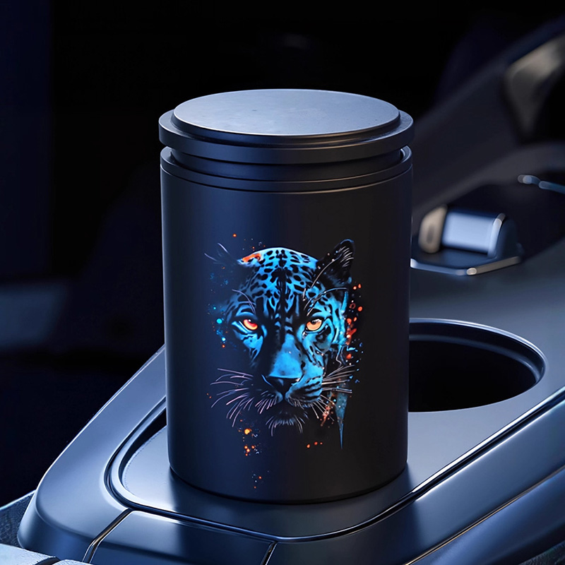 Gạt Tàn Thuốc Xe Hơi Có Đèn Led Tự Động Nhiều Hình