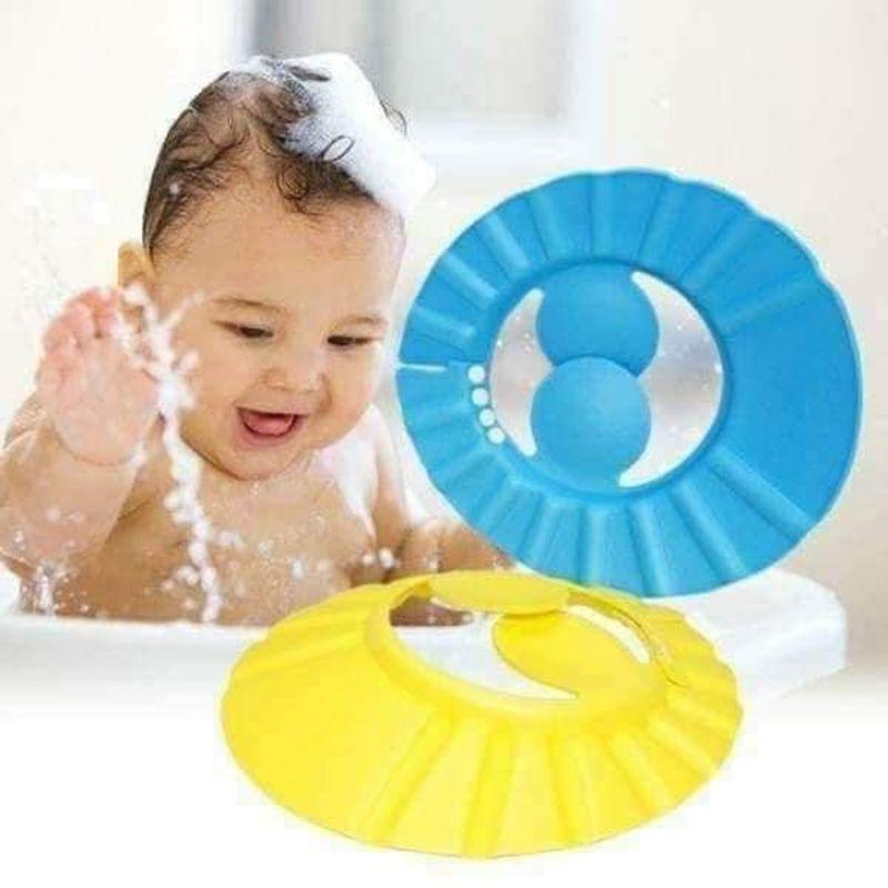 mũ chùm đầu cho bé tắm tránh nước vào mắt