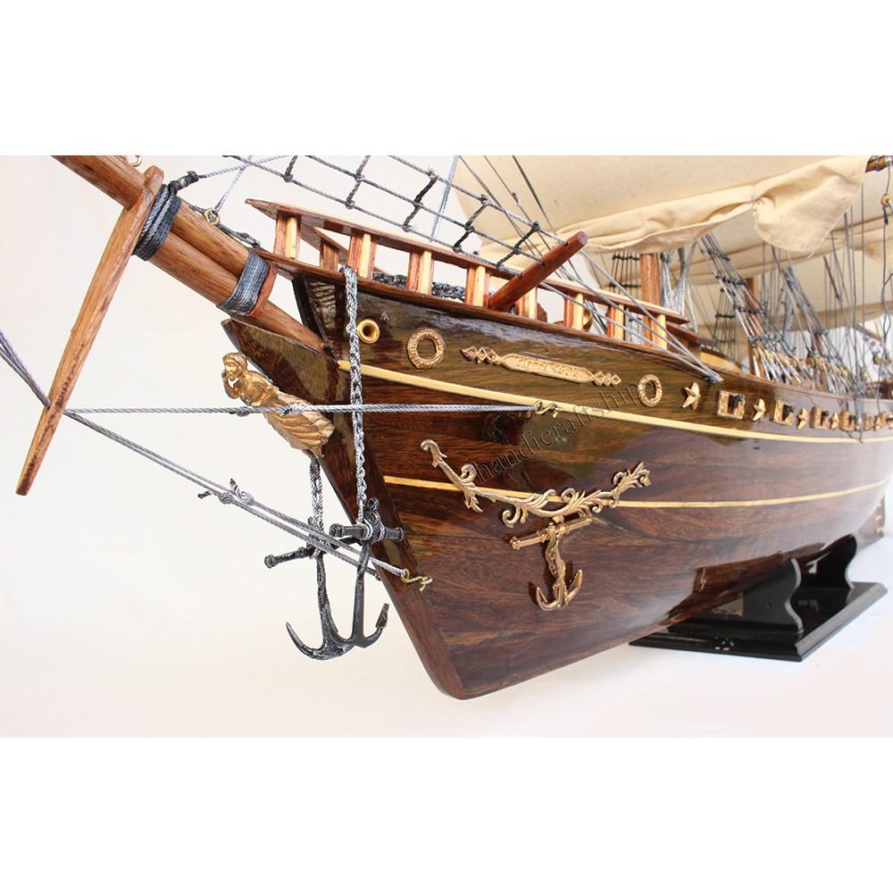 Mô hình thuyền buồm gỗ Cutty Sark 97cm đen