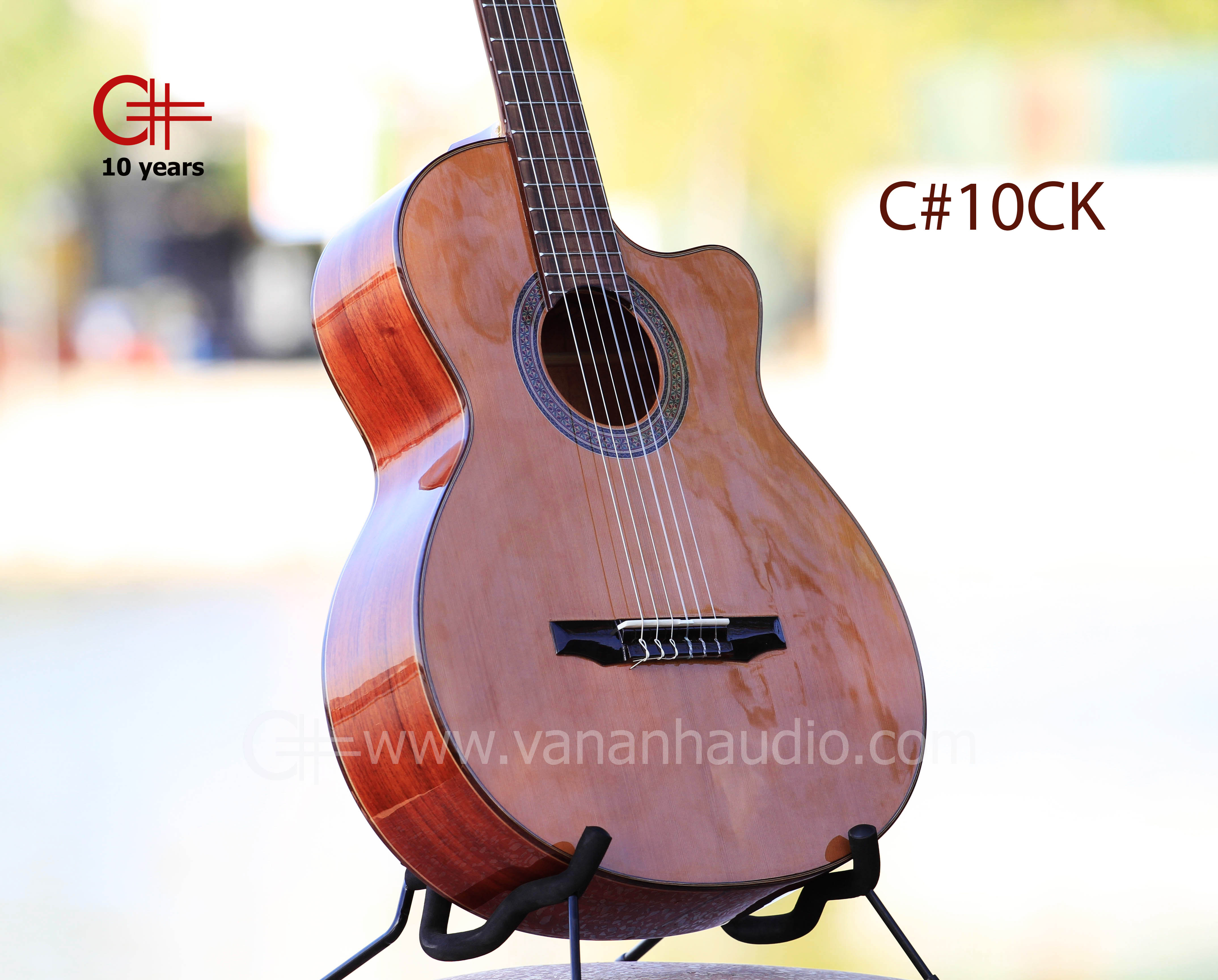 Đàn guitar classic C#10CK gắn EQ-Metb12