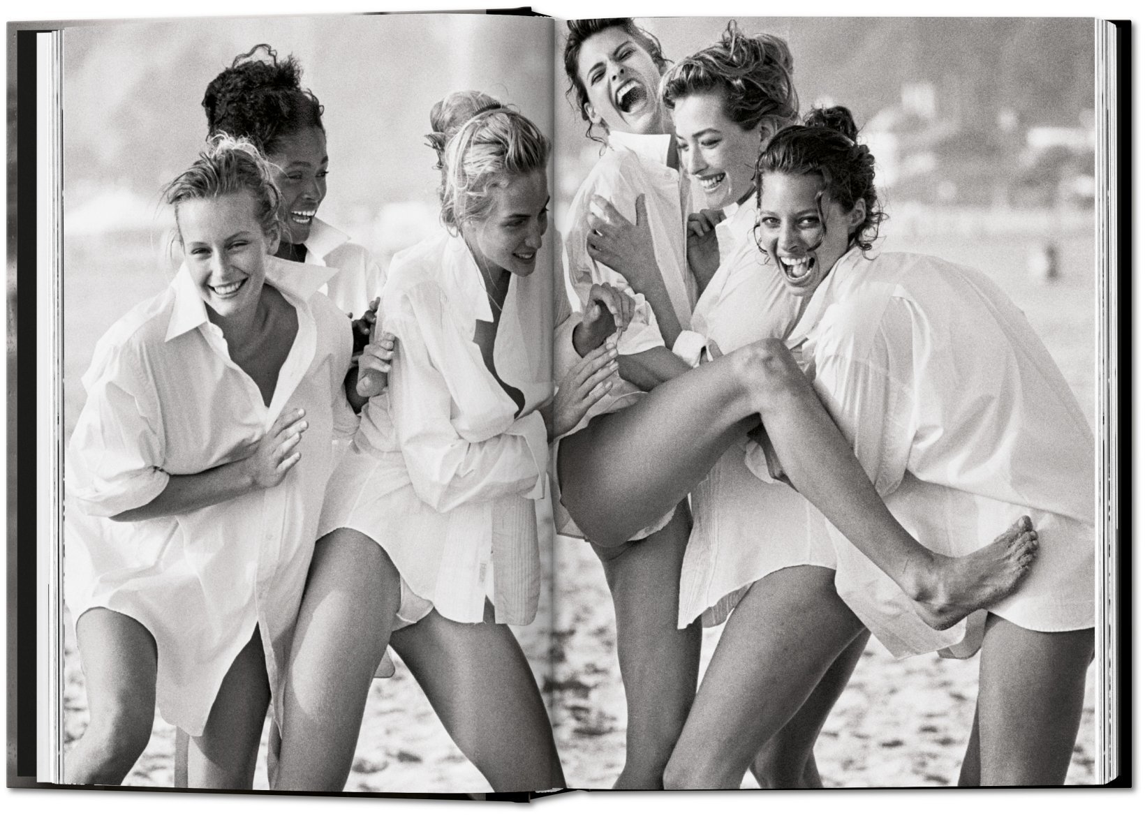 Hình ảnh Peter Lindbergh. On Fashion Photography