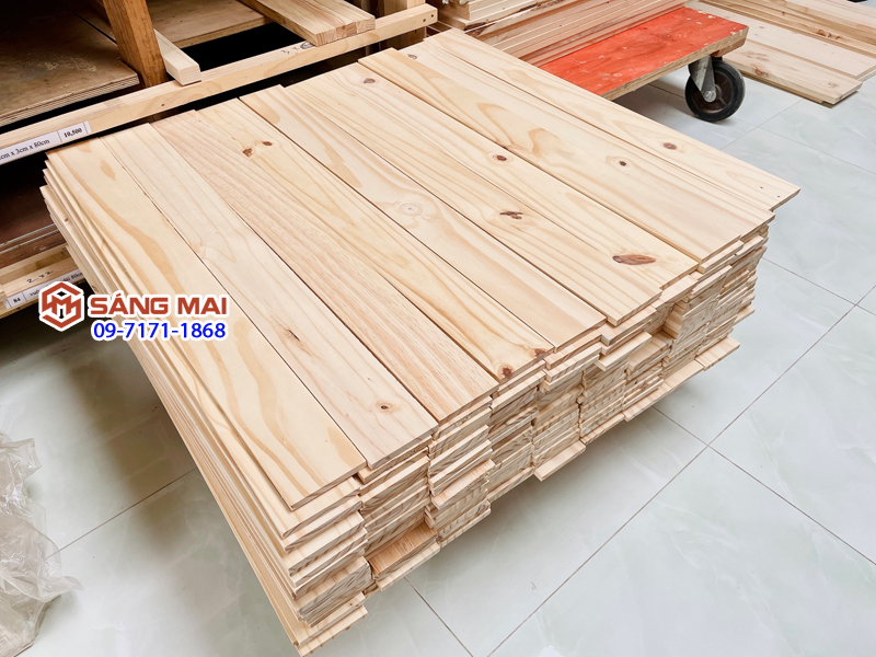 Tấm gỗ thông mặt rộng 10cm x dày 1cm x dài 80cm + láng mịn 4 mặt