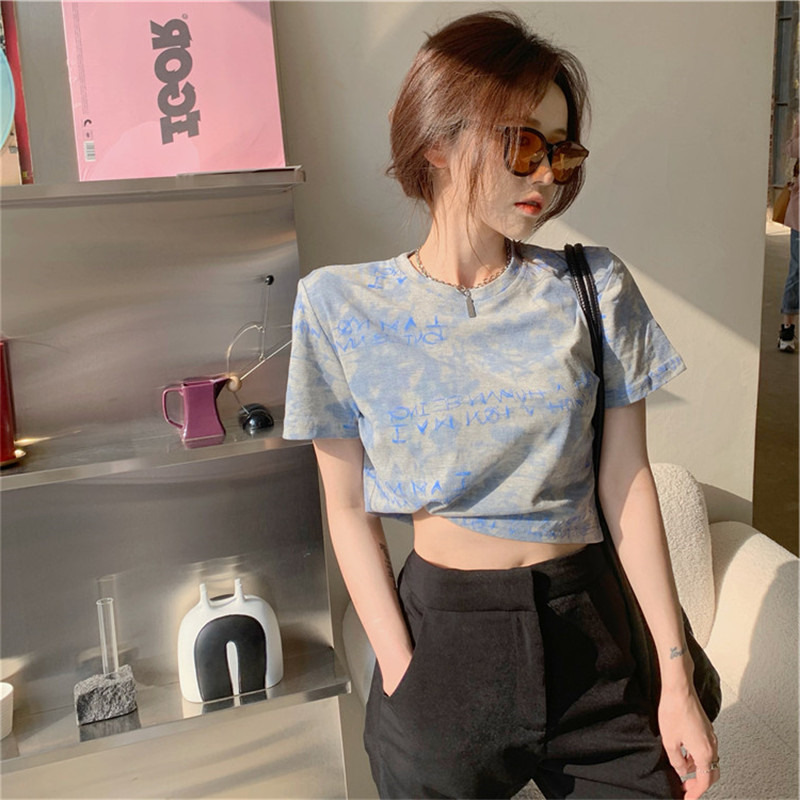 Áo thun nữ croptop trẻ trung năng động chất liệu thun cotton co giãn 4 chiều