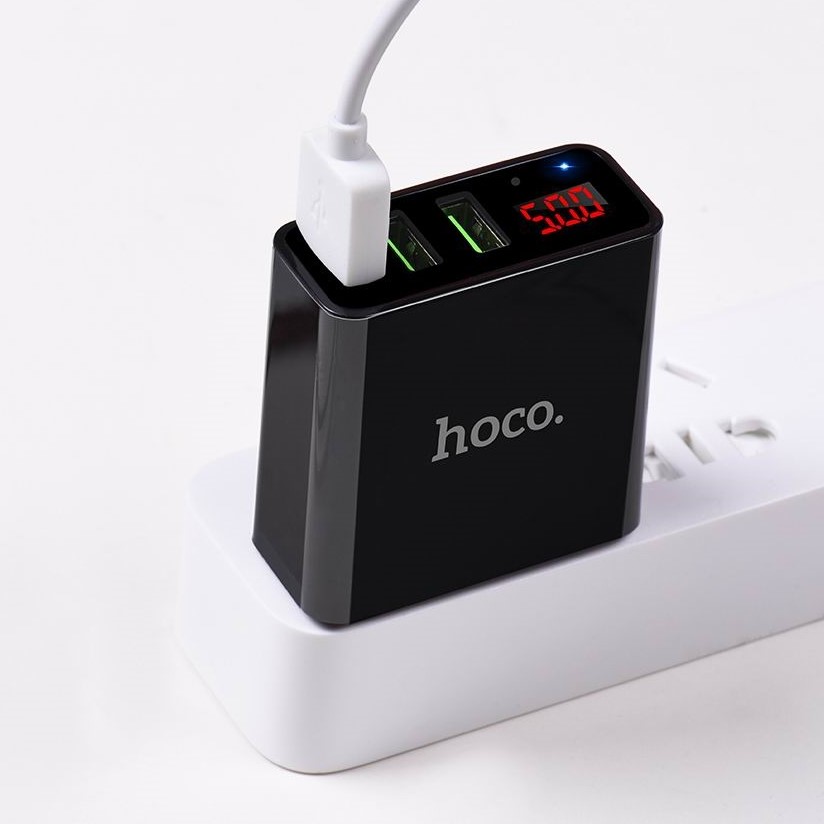 Cốc Sạc HOCO 3 cổng USB C15 điện áp 3A - màn hình LCD hiển thị điện áp (Đen hoặc trắng) - Hàng nhập khẩu