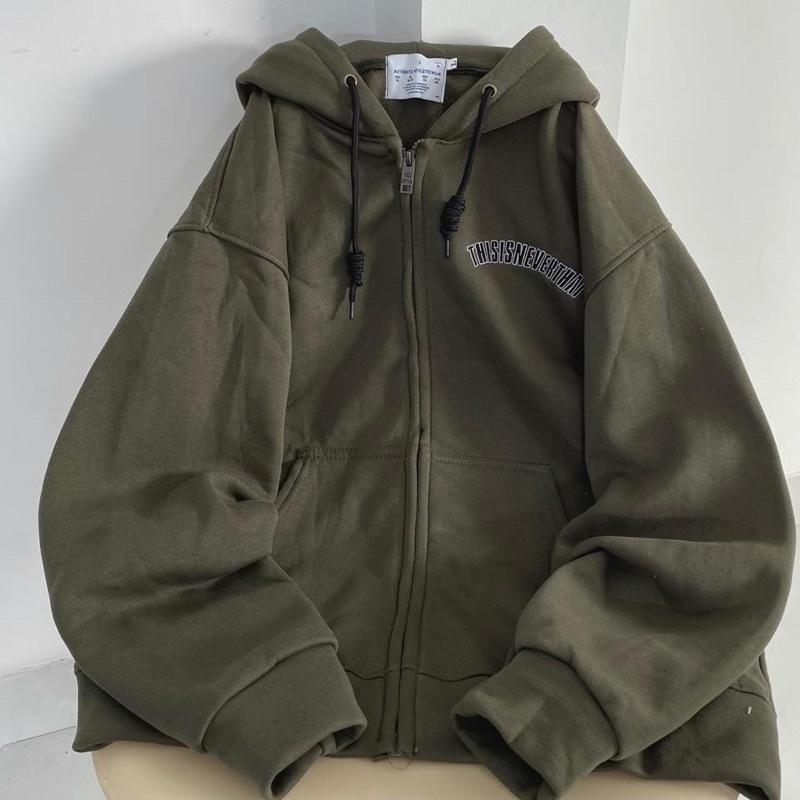 Áo Khoác Form Rộng Xanh Rêu Chữ Thêu Thisneverthat clothes